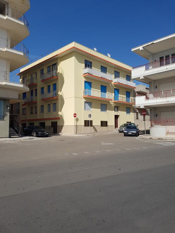 B&B Le Onde Del Mare 加利波利 外观 照片